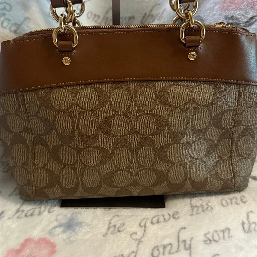 Coach Mini Brooke Carryall in signature canvas Style No. F26139 with straps EUC - Picture 14 of 16